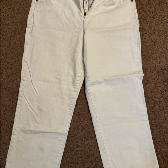 Women's White Ankle Jeans - Picture 1 of 3